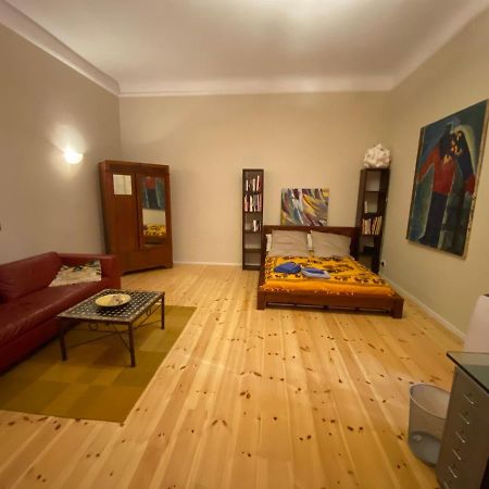 Fewo Gruene Mommsenstrasse - Bei Becker Klingeln Apartment Berlin Bagian luar foto