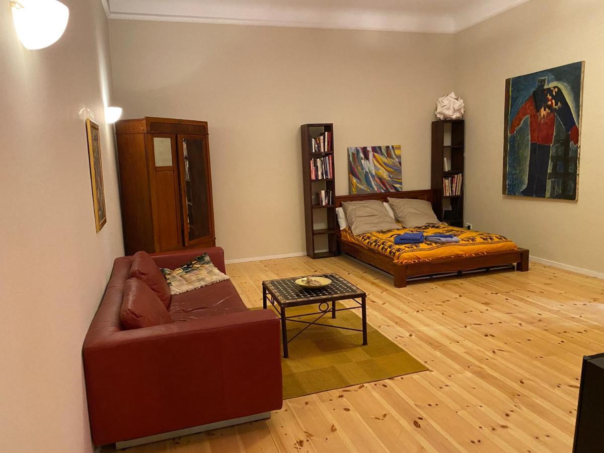 Fewo Gruene Mommsenstrasse - Bei Becker Klingeln Apartment Berlin Bagian luar foto
